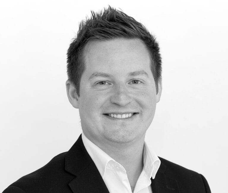 Rob Nixon joins Qkine as Head of Commercial and Dr Cassie Doherty is appointed to the board